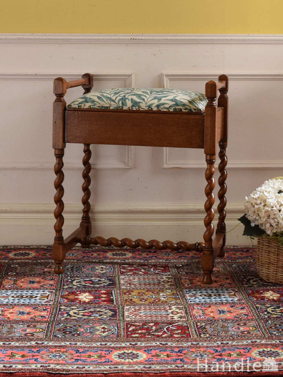 12/29 クラシック 椅子 刺繍 アンティーク イギリス プチポワン チェア