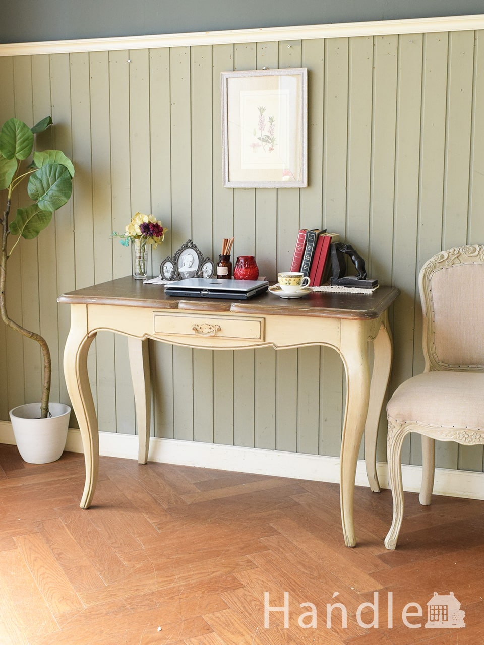 kotobukihime フレンチシャビー壁掛けシェルフ ワイド1050 受注製作