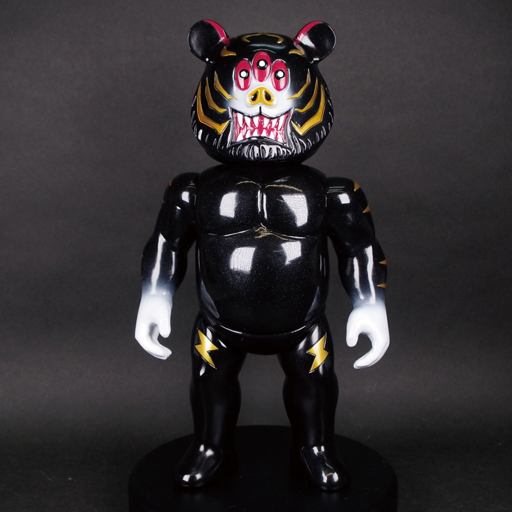 寅年を染め上げる!!アートジャンキー発！豚虎超人「ブタイガー」のNEW