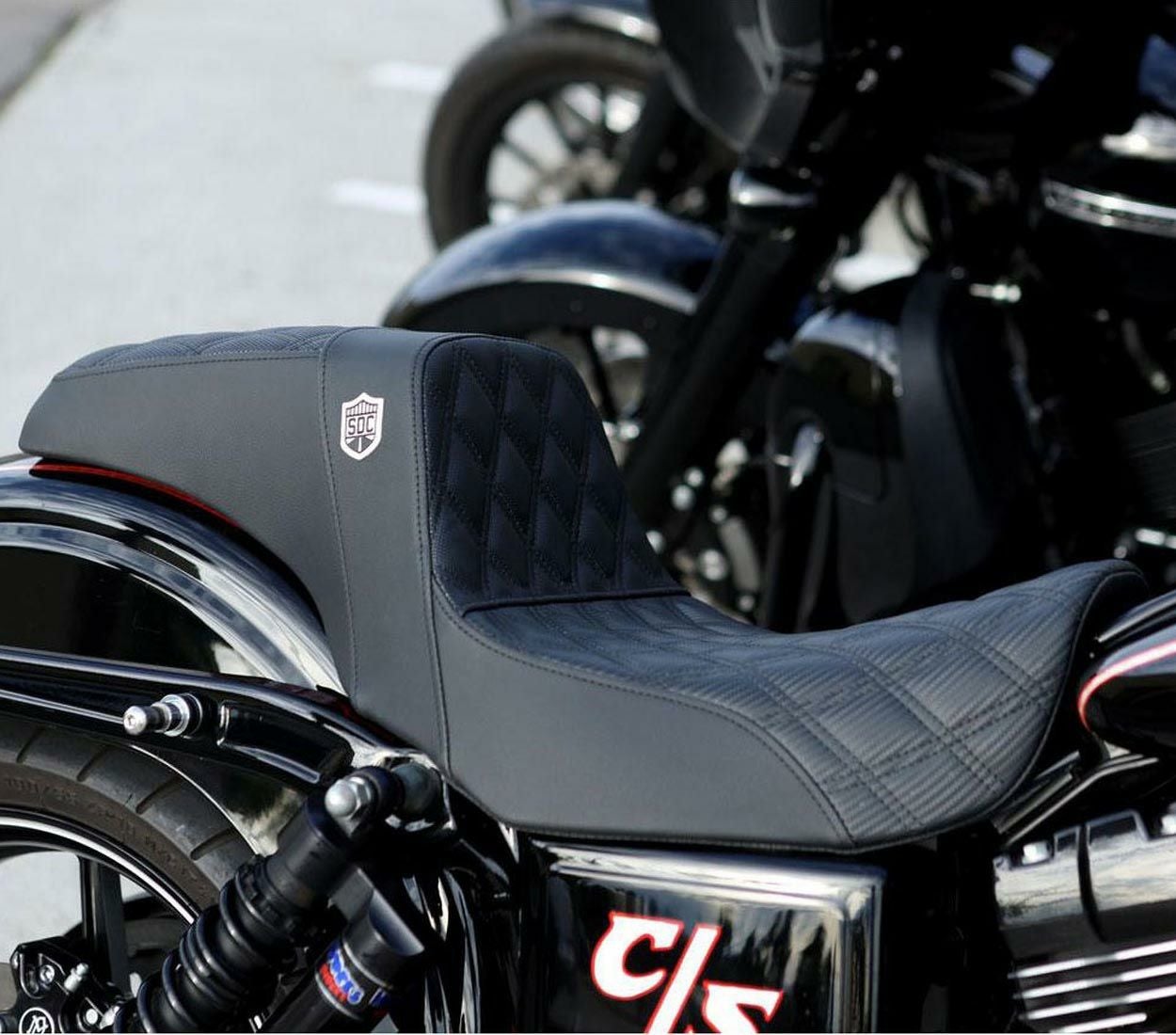 000000069882-03.jpg?size=m&w=