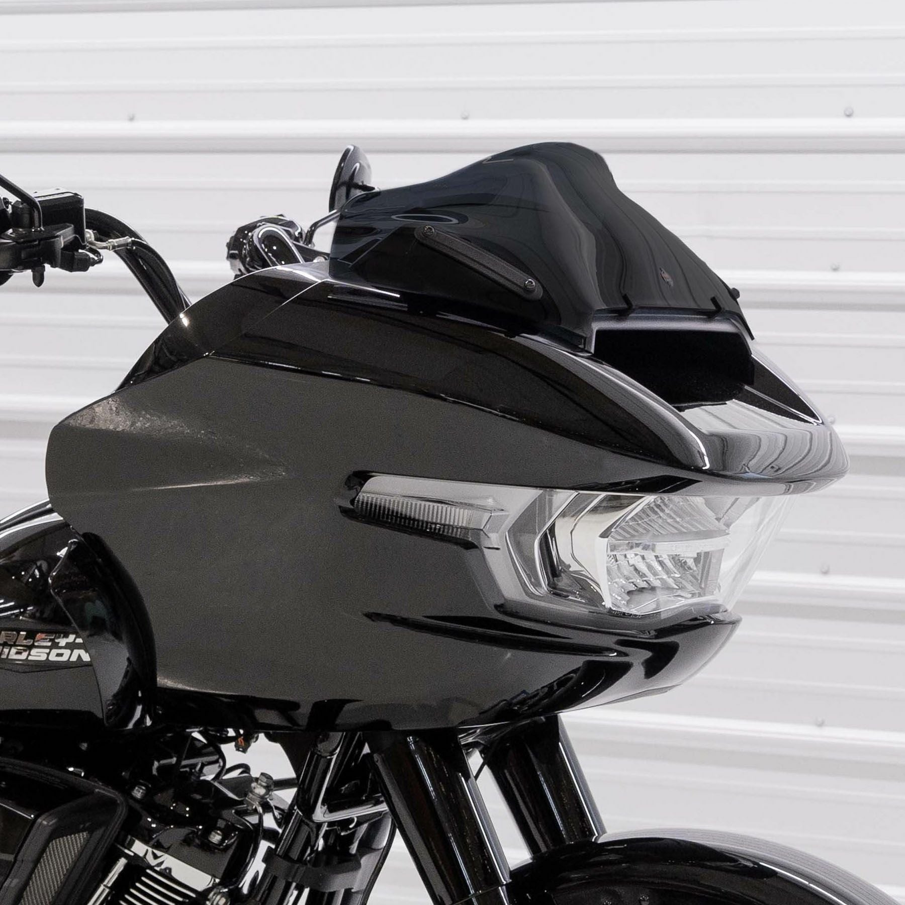 000000107513-01.jpg?size=m&w=