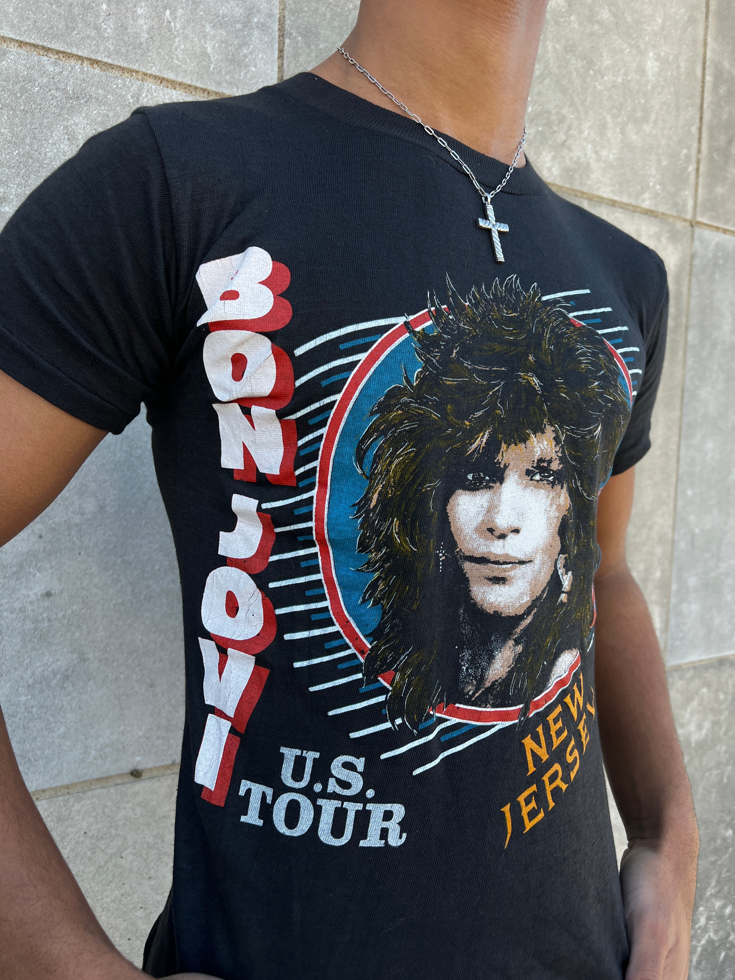 Vintage 80s Black Bon Jovi Bootleg T-Shirt – The Hip Zipper Nashville