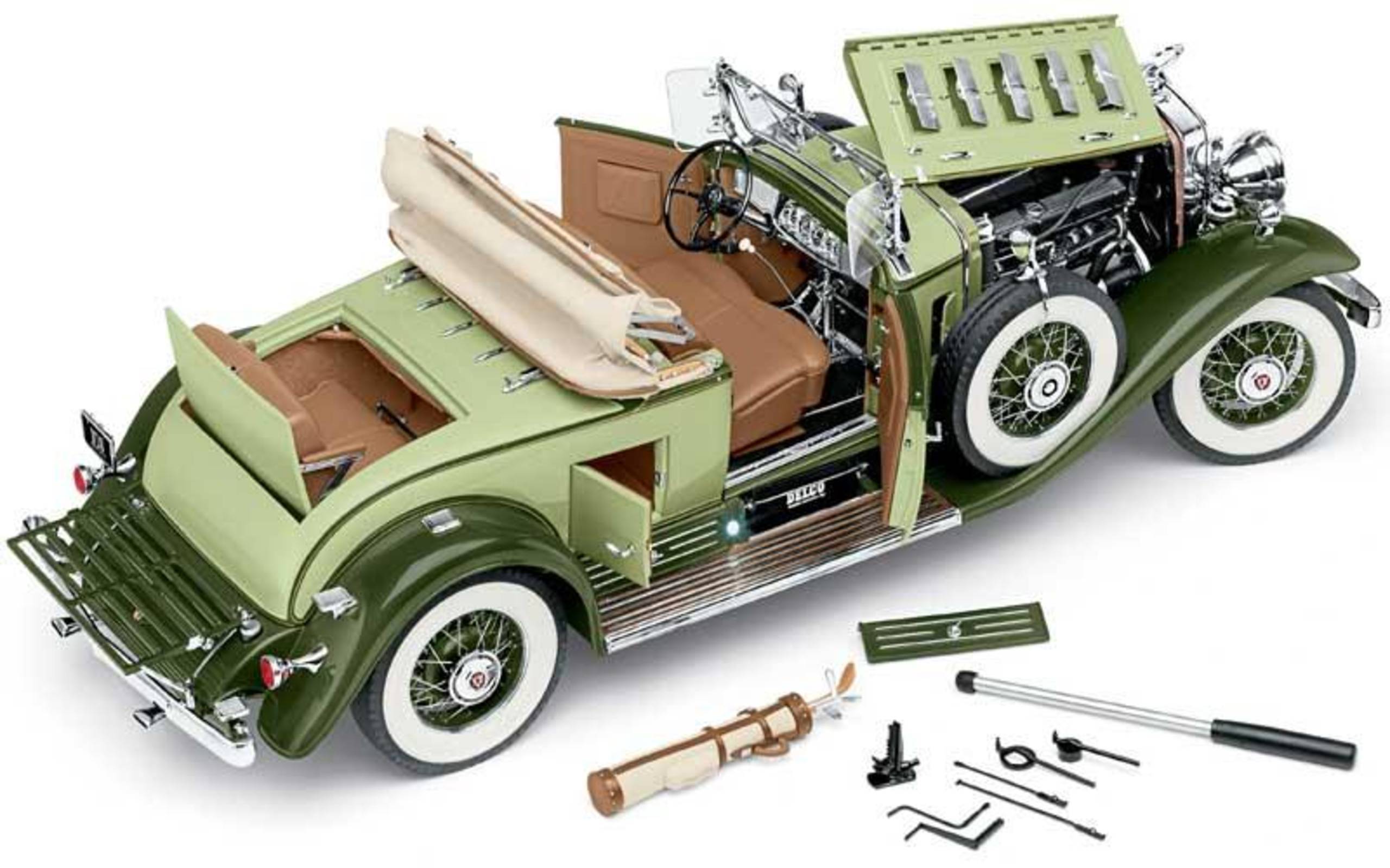 Tour de force: Danbury Mint's 1:12 scale 1930 Cadillac V16