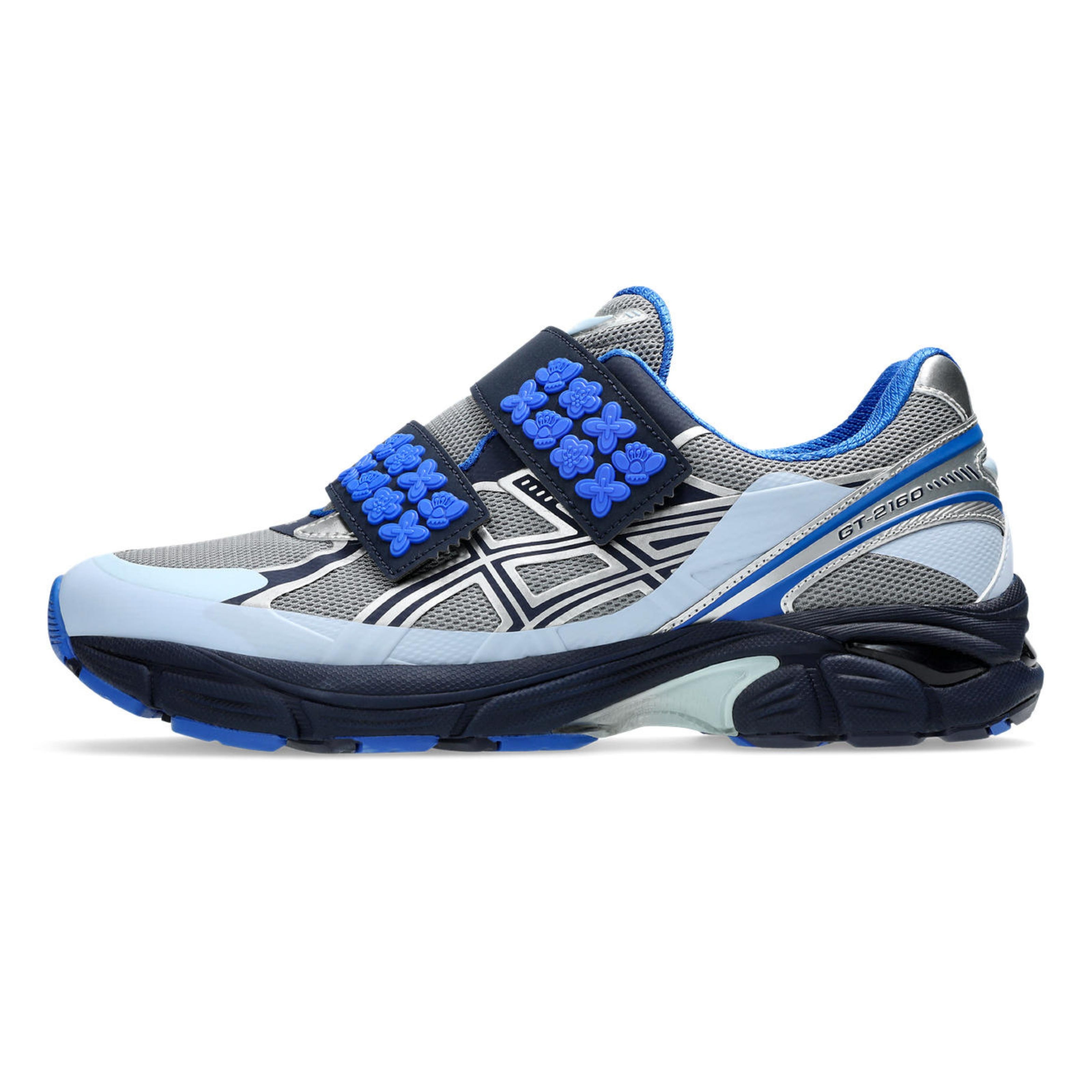 アシックス」×「セシリーバンセン」新作コラボスニーカーが11/22発売