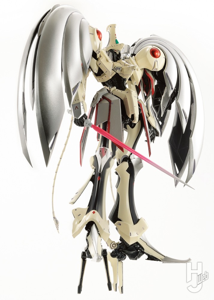 かかとの可動改造で「オージェ・アルスキュル」初登場シーンを再現