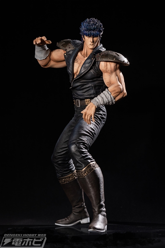 北斗の拳』圧倒的存在感を放つ「ケンシロウ」がレザースーツ姿で