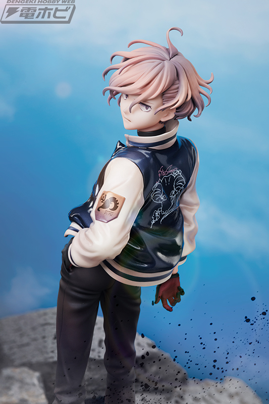 文豪ストレイドッグス』太宰治、中原中也が15歳時の姿でフィギュア化