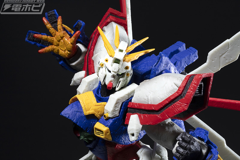 臨場感あふれるゴッドガンダムのフィギュアやマスター・アジアの