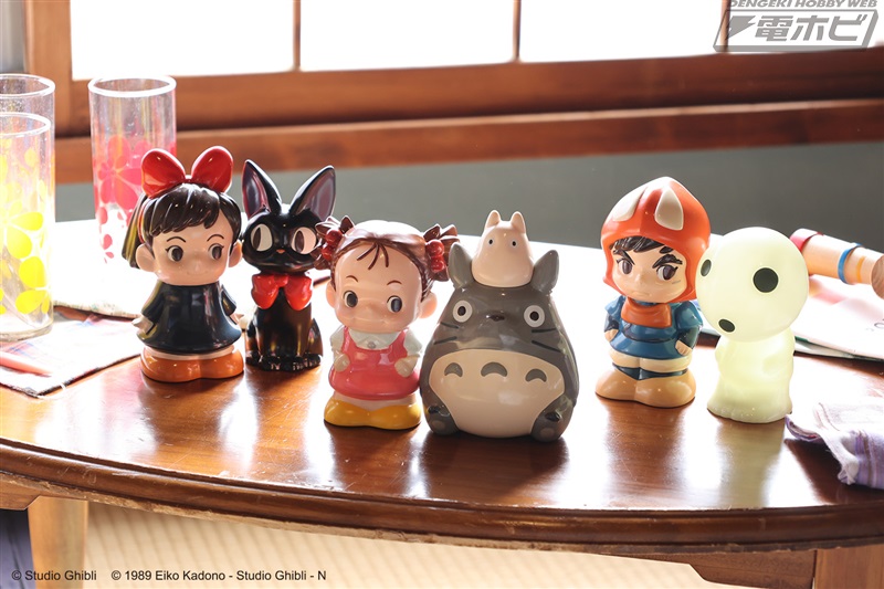 昭和レトロな雰囲気がかわいい♪『となりのトトロ』『魔女の宅急便