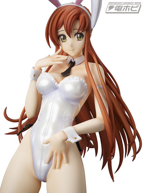 艶やかなバニースーツや脚線美にこだわった生足が魅惑的！『コード