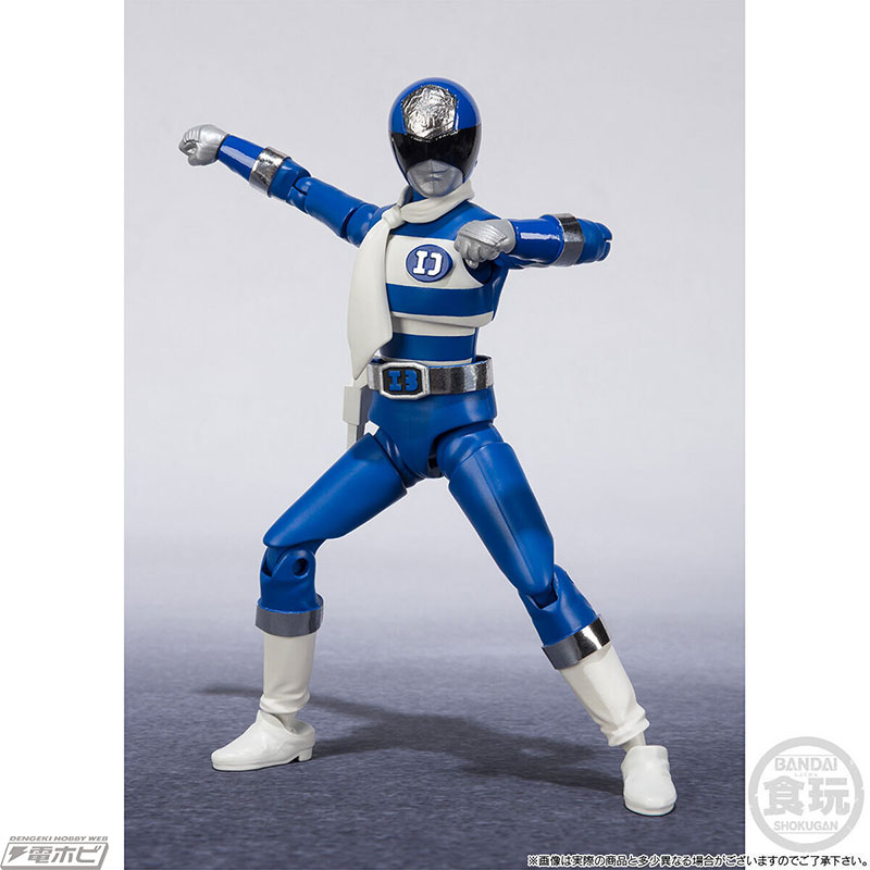 人数分のデンジパンチやバットなど豊富なオプションが付属！食玩