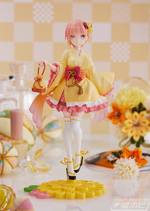 映画『五等分の花嫁』よりミニスカ浴衣姿の中野一花がTENITOLシリーズ