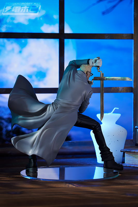 HELLSING OVA』ヴァチカン最凶の神父、アレクサンド