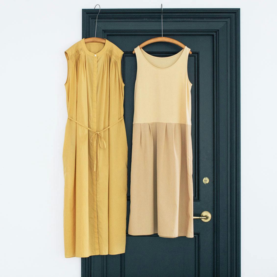 着用レビュー】夏色、ほんのり旅気分。毎年人気のワンピースをスタッフ