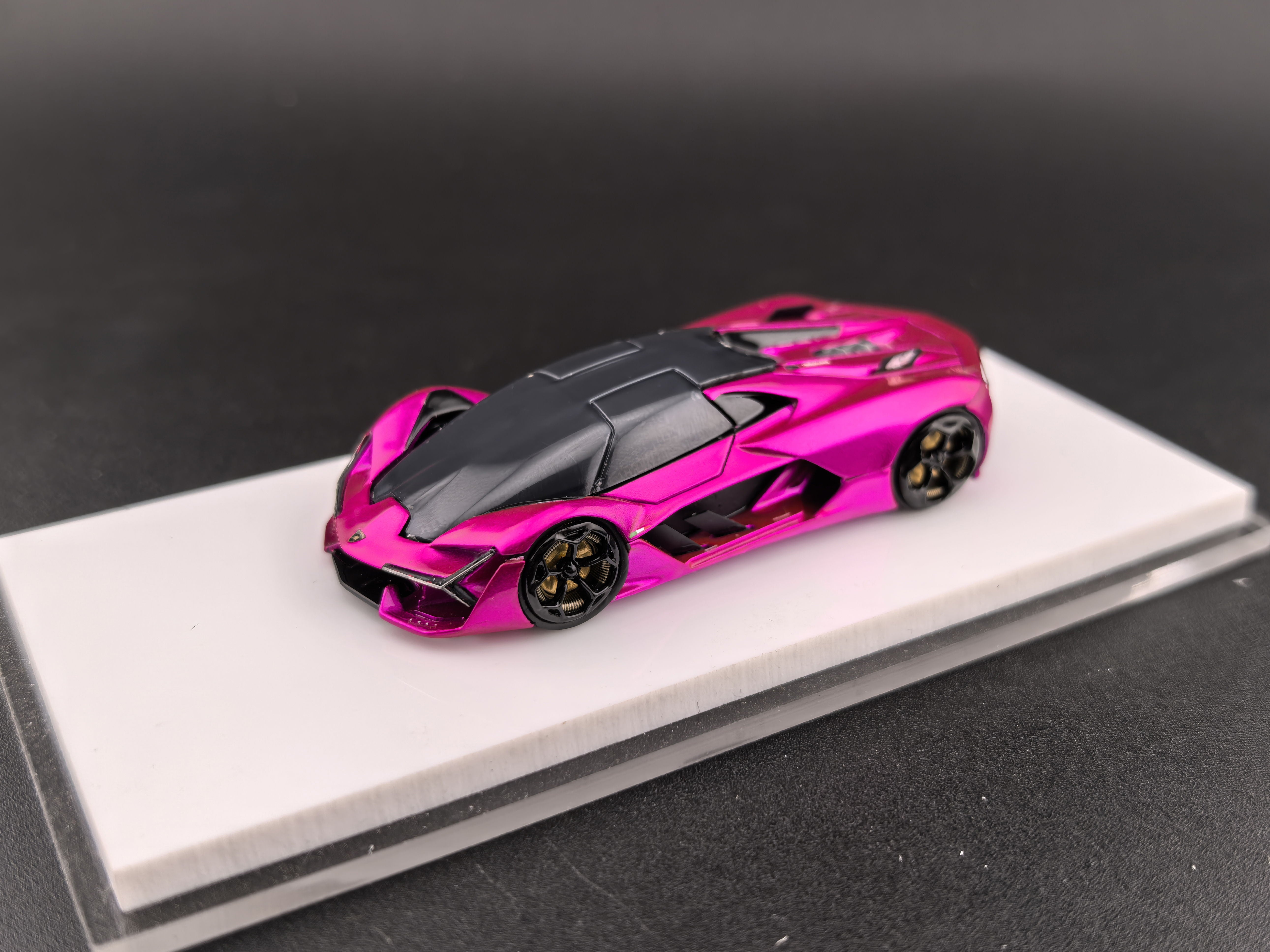 1+1 MODEL 1:64 Lamborghini Terzo Millennio (7 Colours) – Horizon