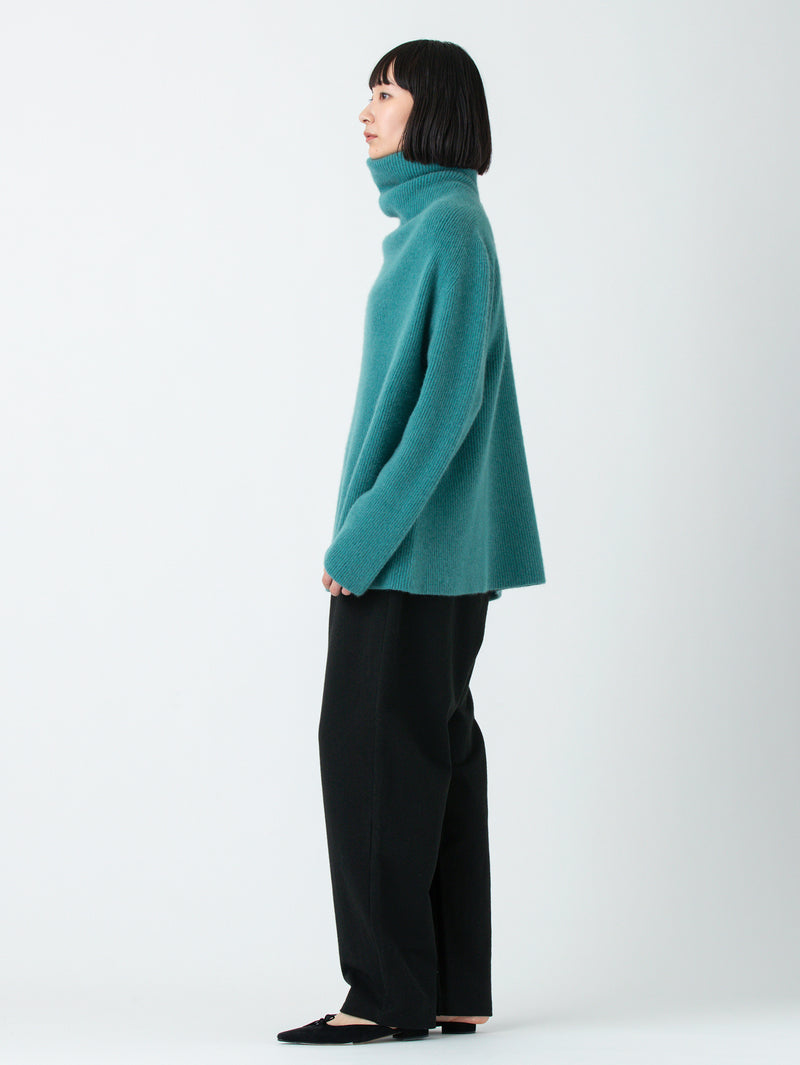 BATONER | カシミヤフォックスユニークタートルニット – H+HELIOTROPE