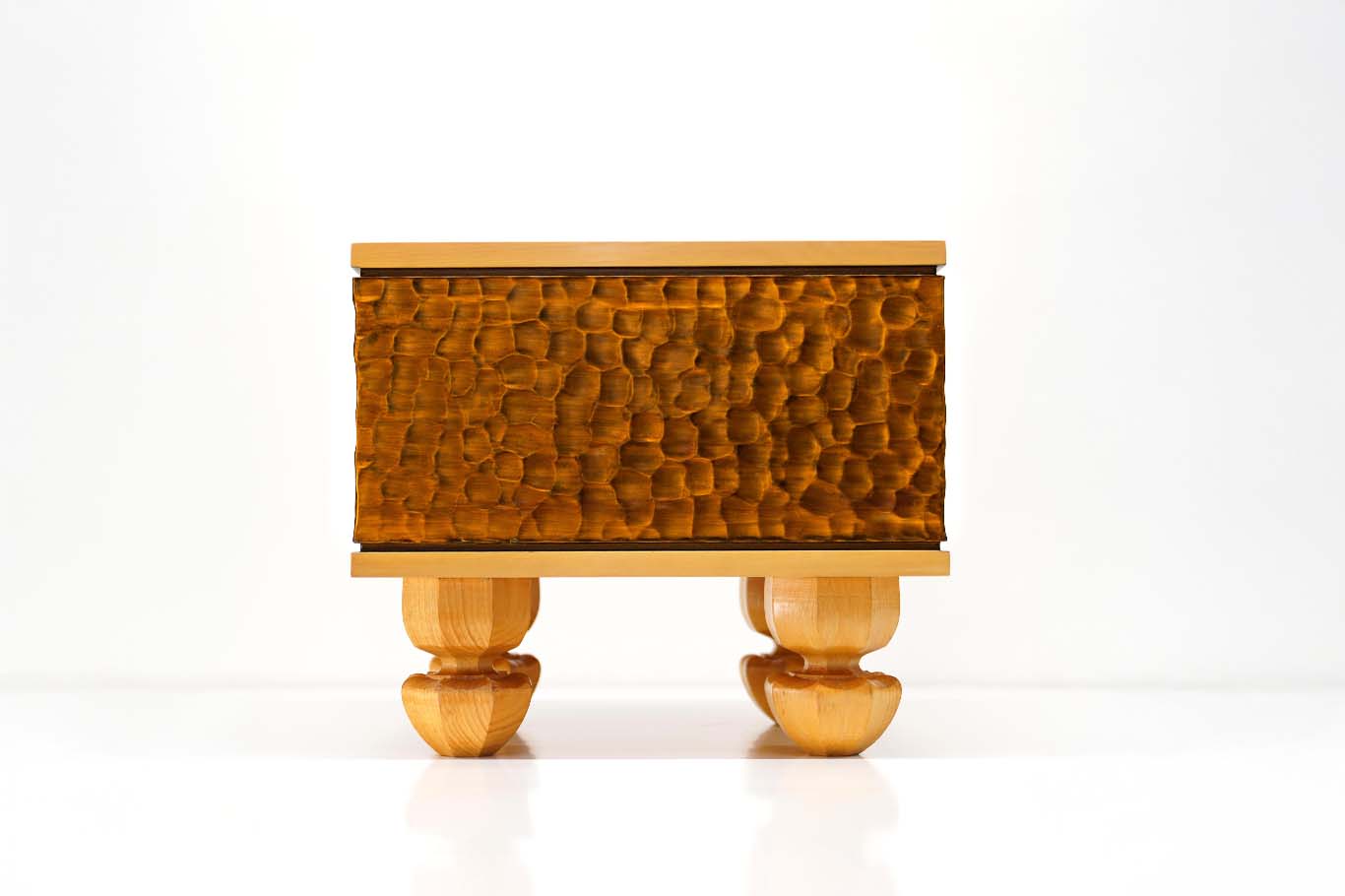 宮大工制作 名入り 将棋台 ケヤキ製 宮大工制作 名入り 将棋台 ケヤキ