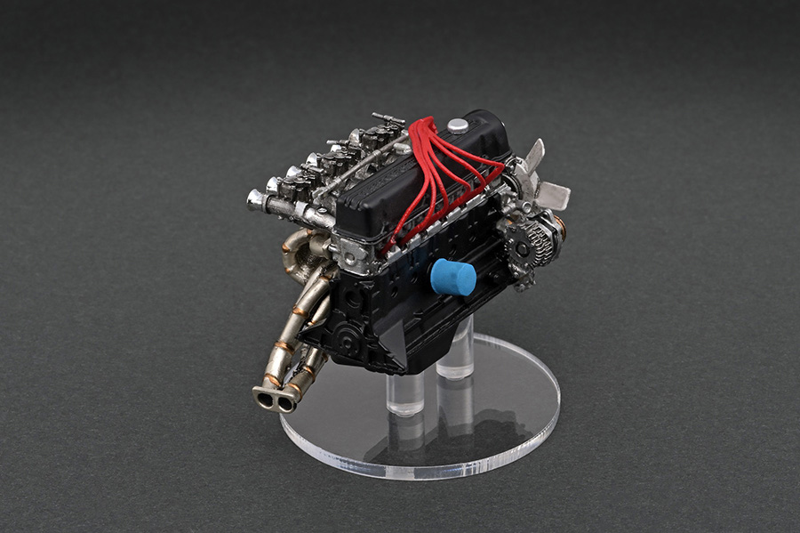 IG2454 1/18 Nissan Fairlady 240ZG (HS30) Maroon With Engine | LINE