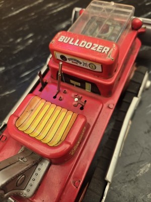 Vintage Nomura TN Japan 642 Bulldozer Tractor Battery Operated Tin