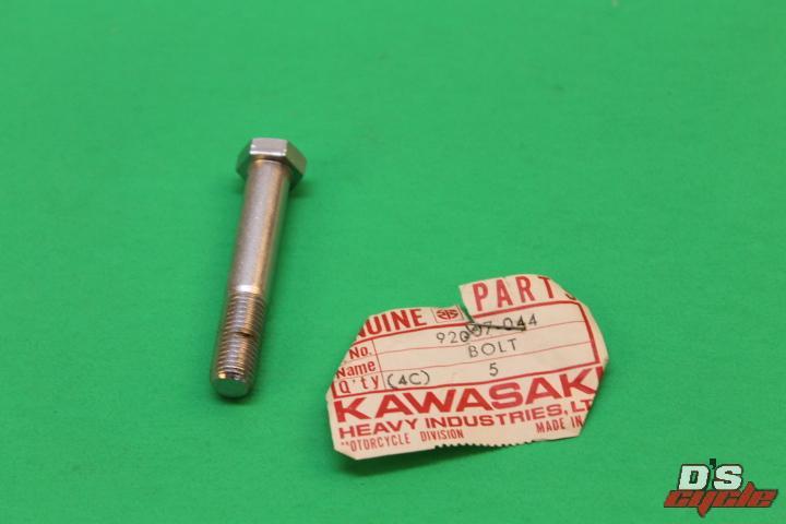 NOS Kawasaki 1974-1978 KZ400 Deluxe Bolt Hex Head PART# 92007-044