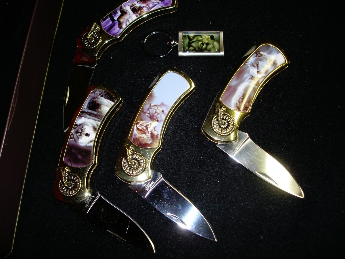 Set of 4 Wildlife World Wolf Knife Collection Set with Key Ring
