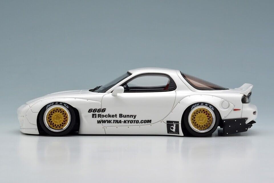 Make Up RB003A4 1/43 Rocket Bunny RX-7 FD3S White 6666 wheels