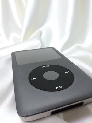 Apple iPod Classic 7th Gen 160GB Black MC297J/A A1238 Japan Tested