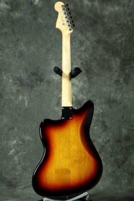 Fender Made in Japan Heritage 60s Jazzmaster 3-Color Sunburst with