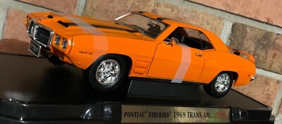 1969 PONTIAC FIREBIRD TRANS AM ORANGE 1:18 DIECAST MODEL BY ROAD