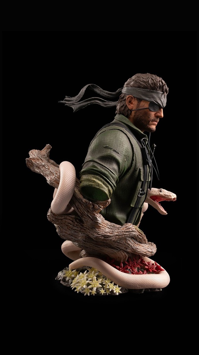 Metal Gear Solid 3 Delta Snake Eater Premium Snake Statue