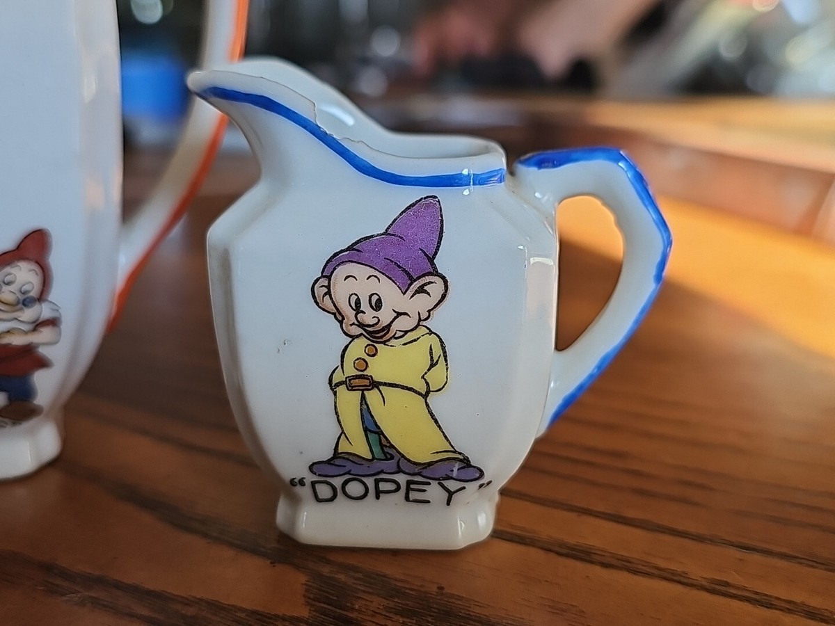 1937 Walt Disney Enterprises Ceramic Snow White Tea Set Japan 3