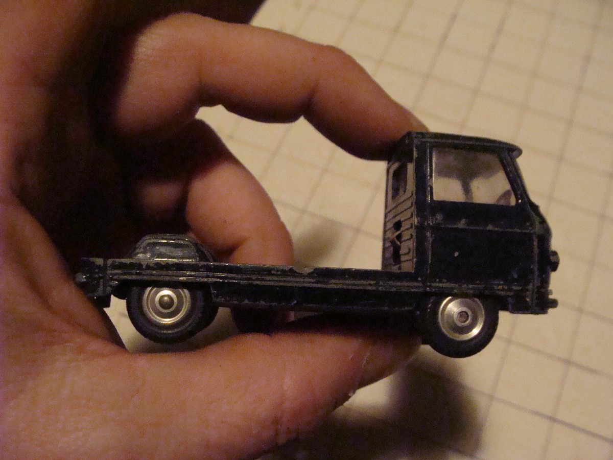 vintage CORGI: commer 3/4 ton chassis | eBay