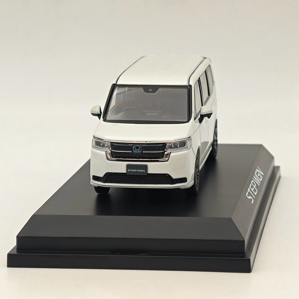 Hobby Japan 1/43 STEP WGN e:HEV SPADA Platinum White (P) Diecast