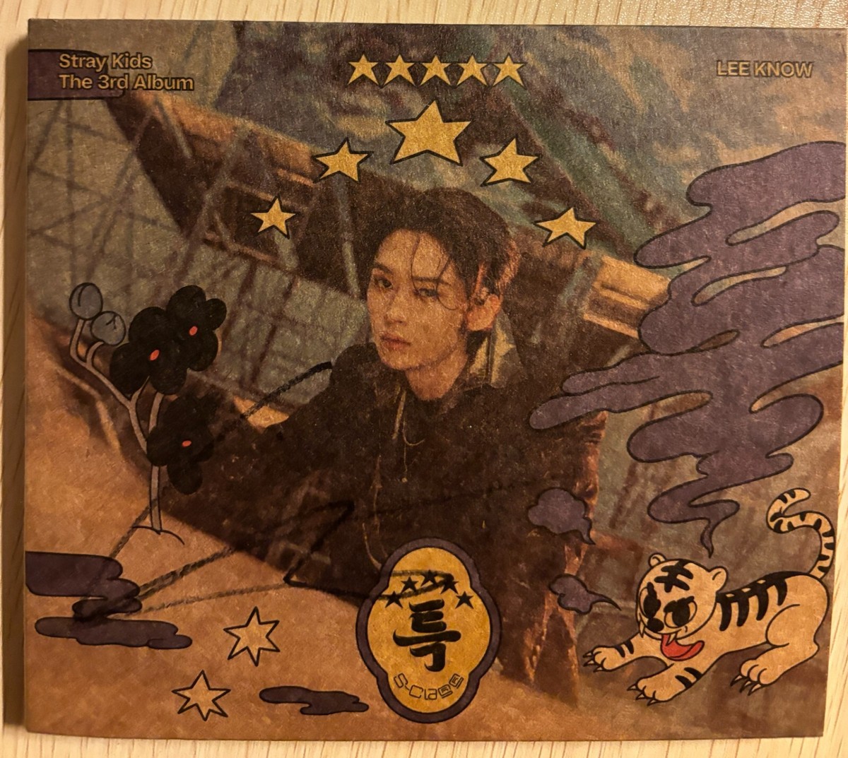 STRAY KIDS [5-Star] LEEKNOW Autographed Signed Digipack Album MINT