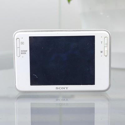 Sony Cyber Shot DSC-T2 8.1MP 3x Vintage Compact Digital Camera w