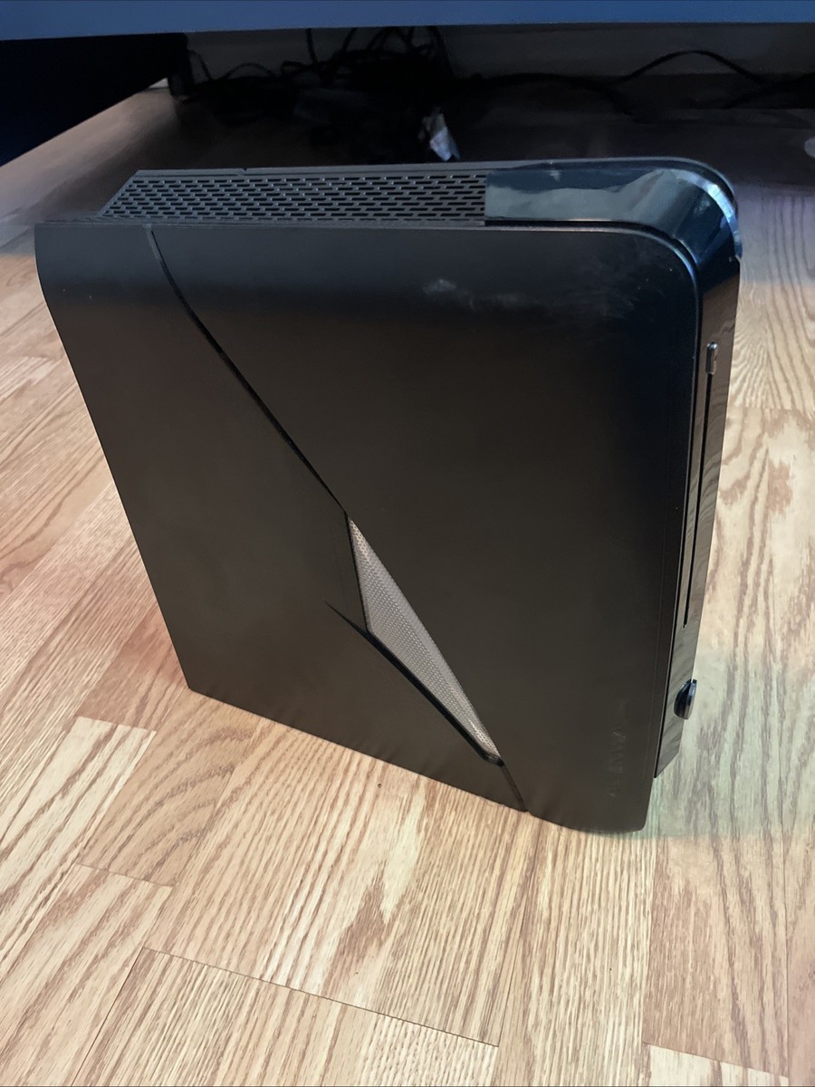 AlienWare X51 R2 Gaming Desktop Core i7-4790 16GB Ram GTX 960