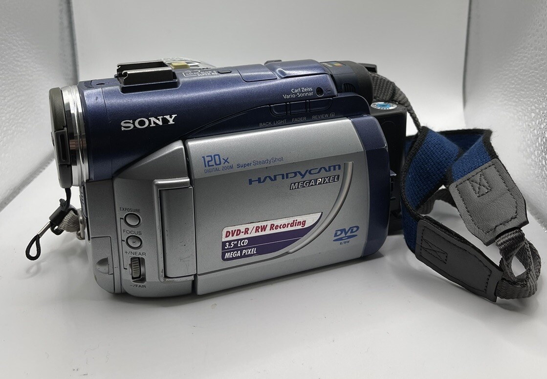 Sony HandyCam DCR-DVD100 Mini DVD Camcorder 120x Digital Zoom