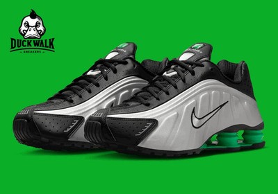 Nike Shox R4 Shoes Metallic Silver Black Green HQ1988-006 Men's