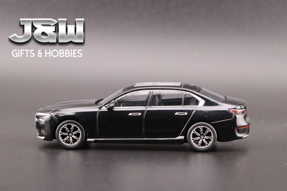 Mini GT BMW i7 eDrive50 Black Sapphire #802 1/64 | eBay