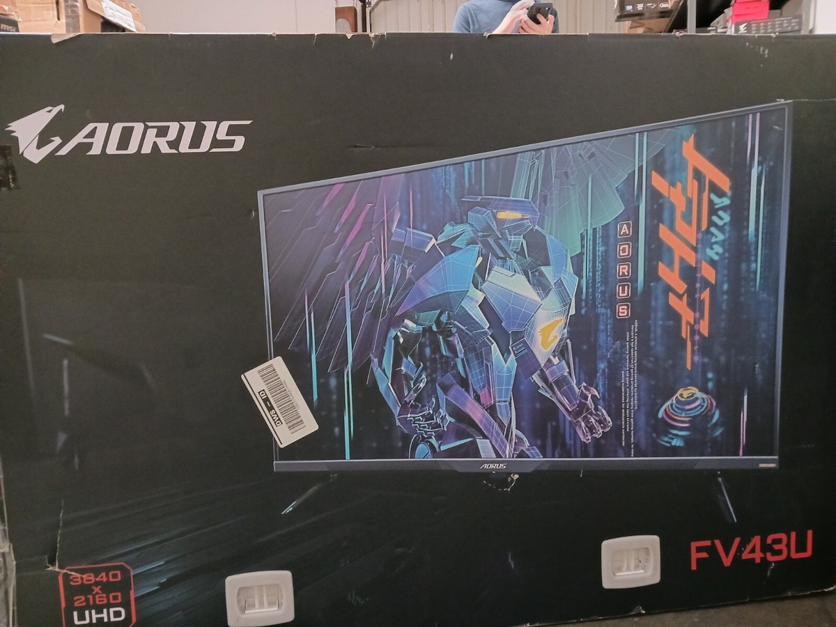 GIGABYTE AORUS FV43U 43