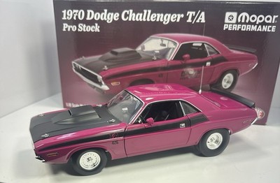ACME 1/18 Scale 1970 DODGE CHALLENGER T/A PRO-STOCK”Removed MOPAR