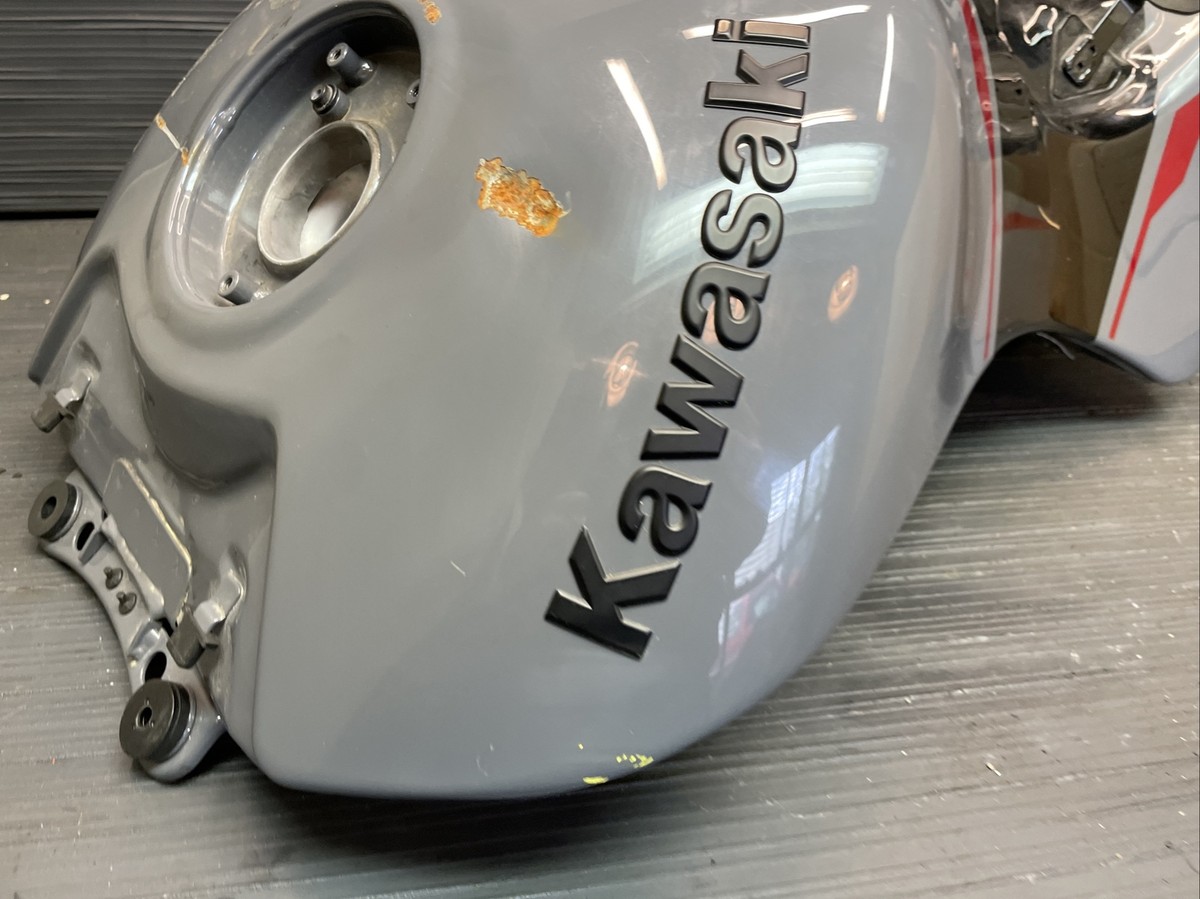 2022 Kawasaki Ninja ZX14R Gas tank, fuel tank #5523 | eBay