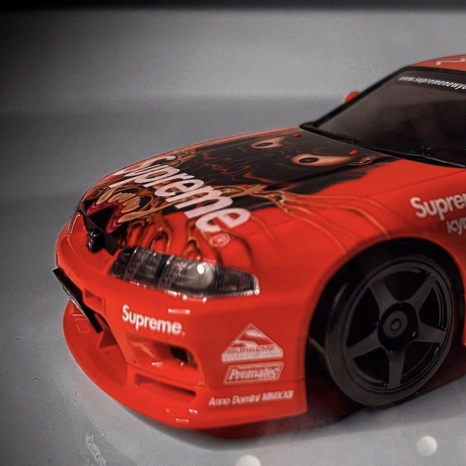 Supreme/Kyosho Mini-Z • Nissan Skyline R33 • RC Readyset • Cross
