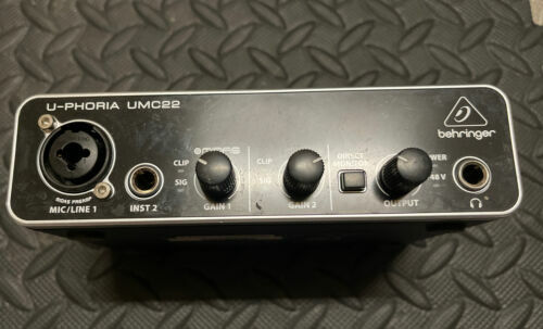 Behringer iStudio iS202 iPad Recording Dock Interface w/ MIDI