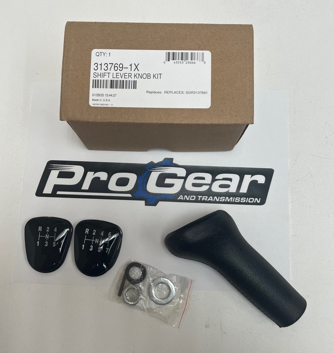 313769-1X Shift Knob for 5 & 7 Speed TTC Spicer Transmissions NOT