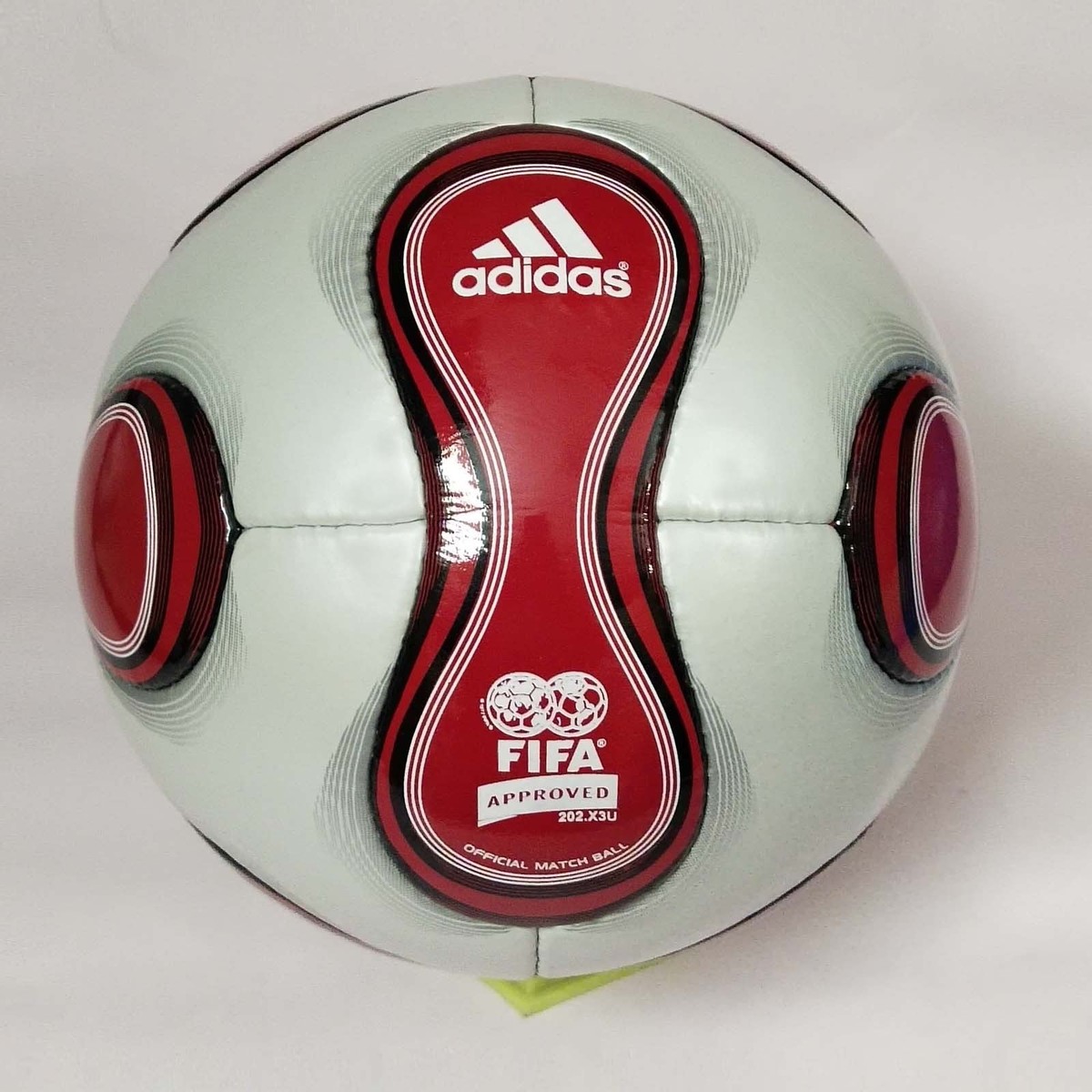 Adidas Teamgeist Red FIFA World Cup Germany 2006 Match Soccer Ball