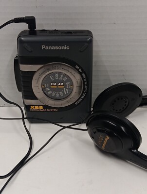 Vintage Panasonic RQ-V65 Walkman Personal Stereo Radio/Cassette