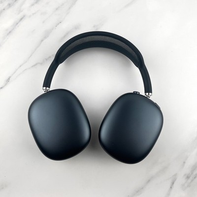 Apple AirPods Max Wireless Over-Ear Headphones Midnight USB-C 2024