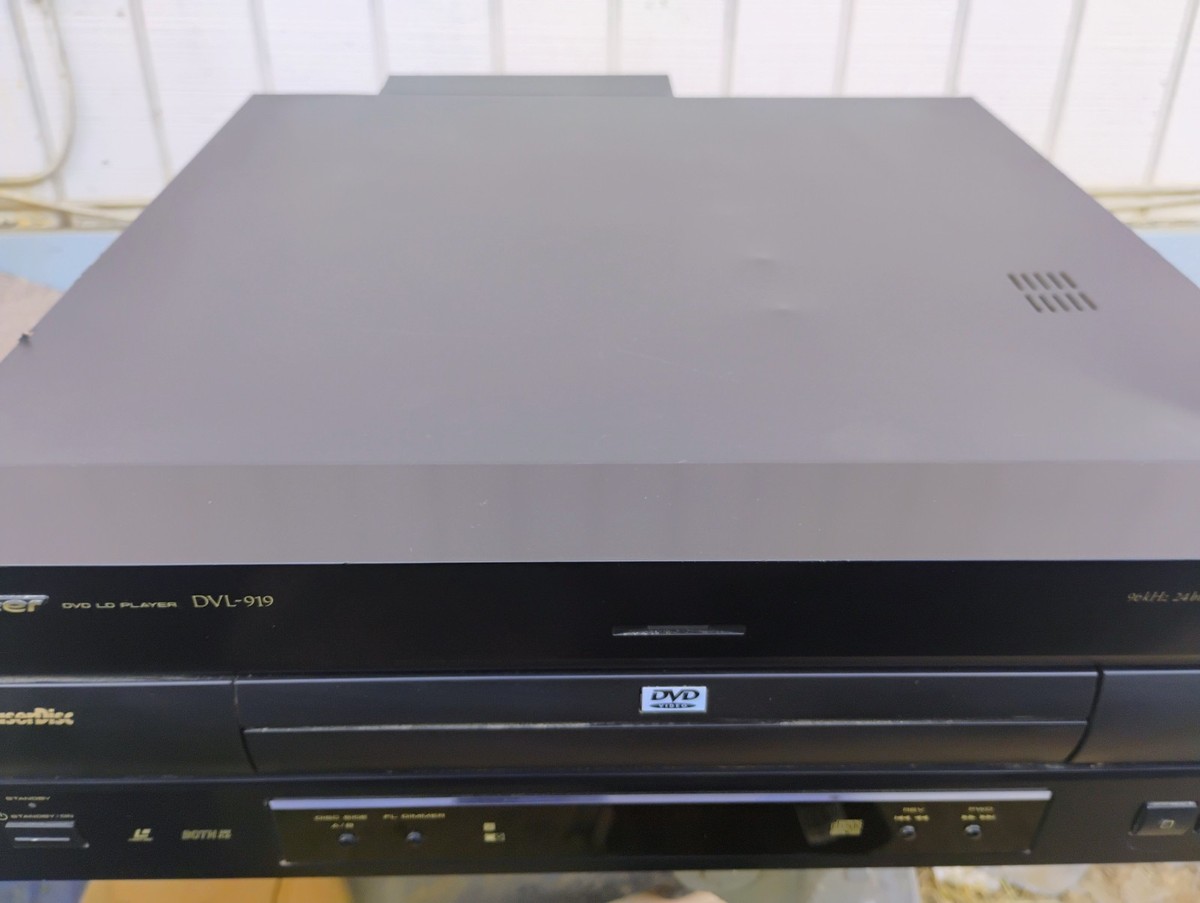 Pioneer DVL-919 Laserdisc DVD Player AS-IS For Parts/Repair No