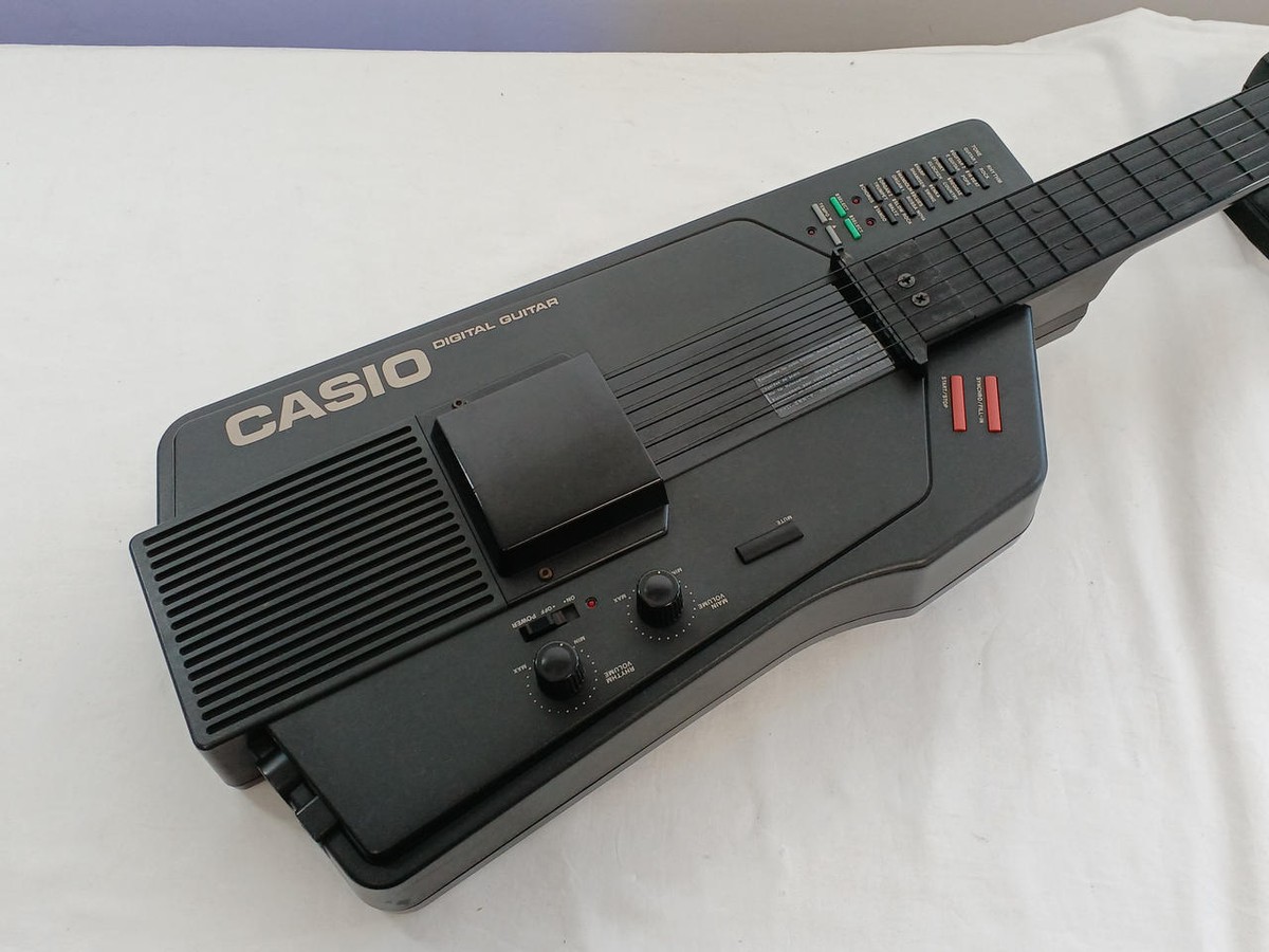 CASIO DG-1 Digital Guitar Synthesizer, Electric Guitar, Tested and